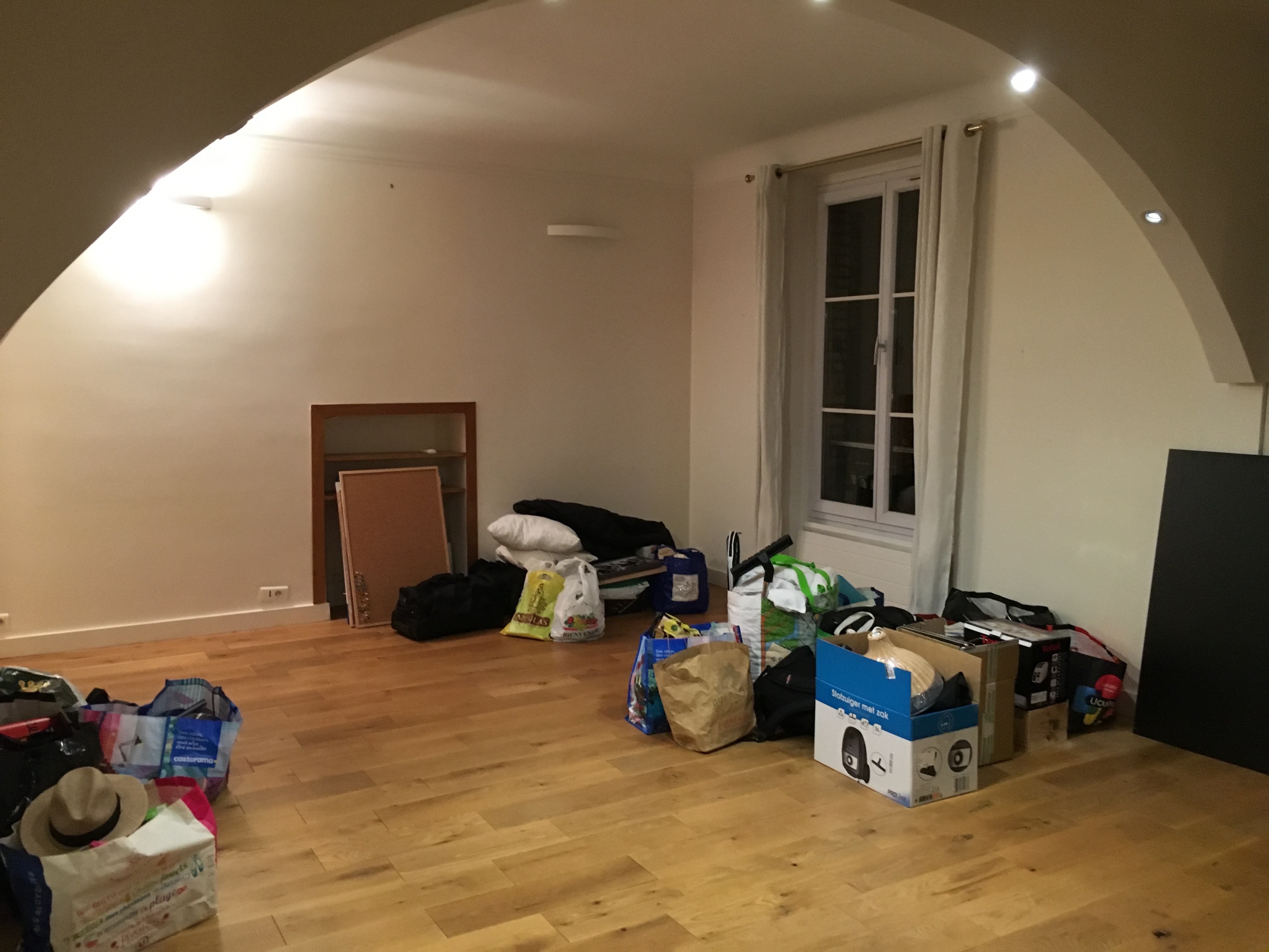 Photo de la pièce de vie de l'ancien appartement avant de faire appel à Archibien