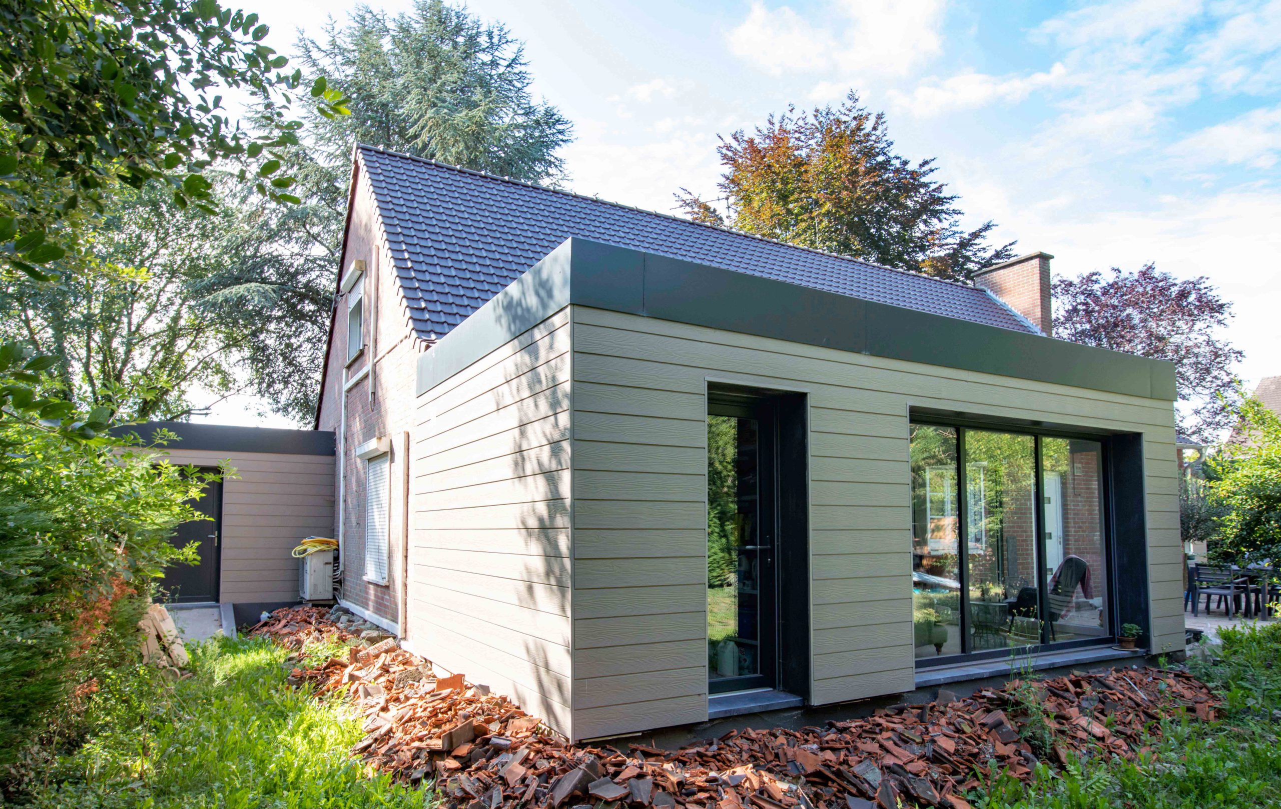 Rénovation en région Lilloise avec un architecte par Archibien extérieur. Mobilier intégré sur mesure